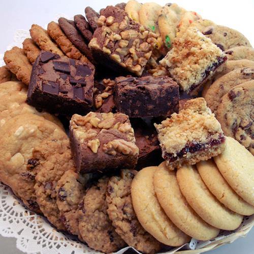 47 assortment of fresh baked gourmet cookies and fudge brownies