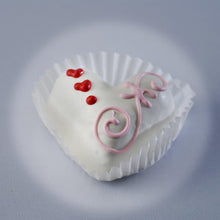 Load image into Gallery viewer, white chocolate brownie heart decorated

