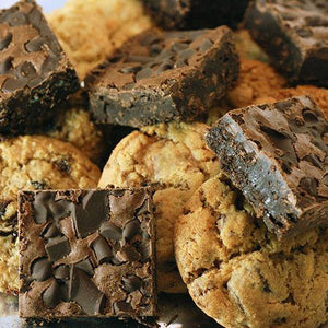Fresh Baked Chocolate Chip Brownies and Soft-Baked Cookie Tray (18 Pieces) - Poppie's Dough