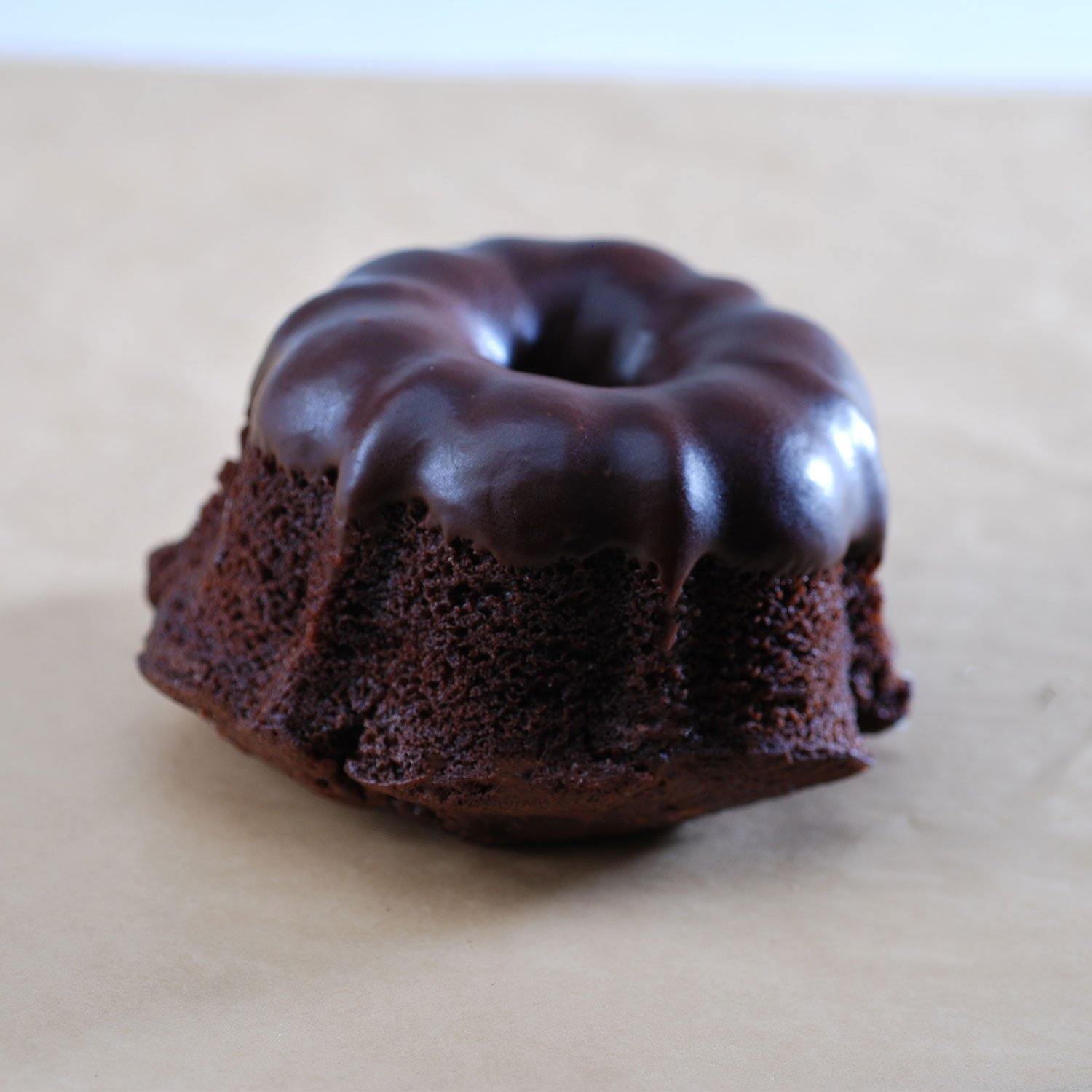 chocolate bundt cake with ganache