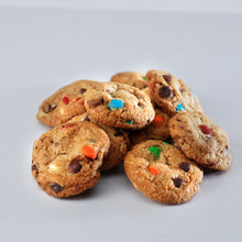 Load image into Gallery viewer, crispy mini cowboy thundercluster cookies
