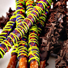 Load image into Gallery viewer, Halloween Belgian Chocolate Dipped Pretzel Gift Box (6 Pieces)
