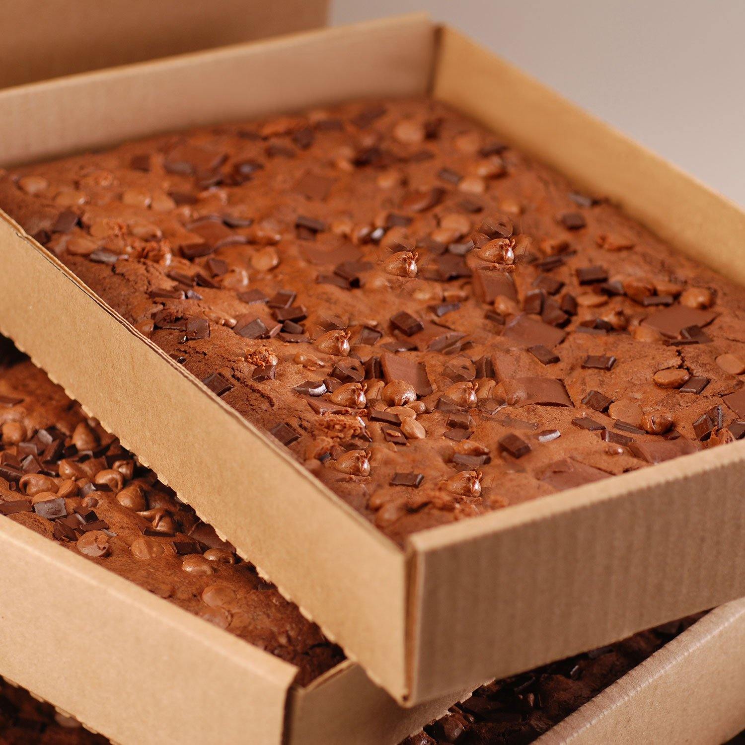 Poppie's Dough Gourmet Quadruple Chocolate Chip and Chocolate Chunk Brownies 4 - 1/4 Sheets/Case